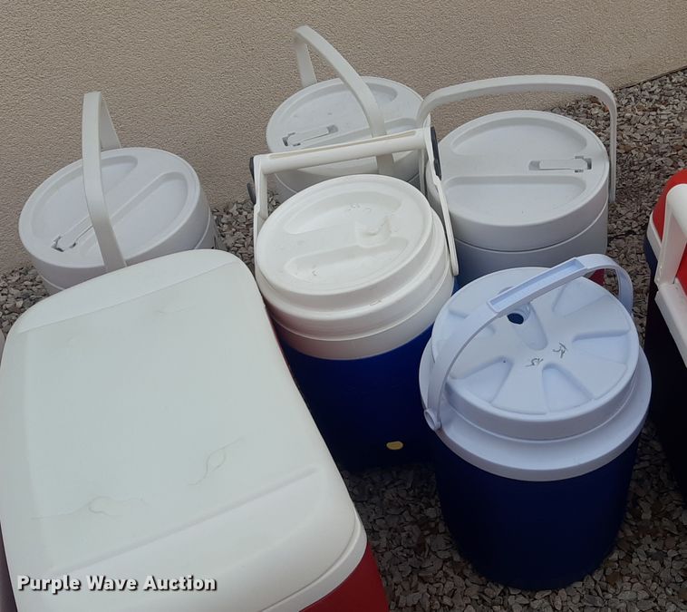 image for item LX9974 Household items