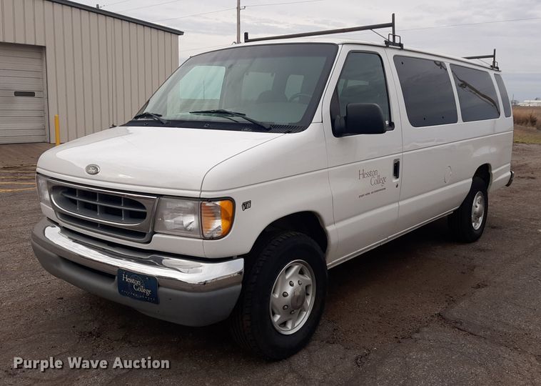 image for item LX9989 2000 Ford E350  van