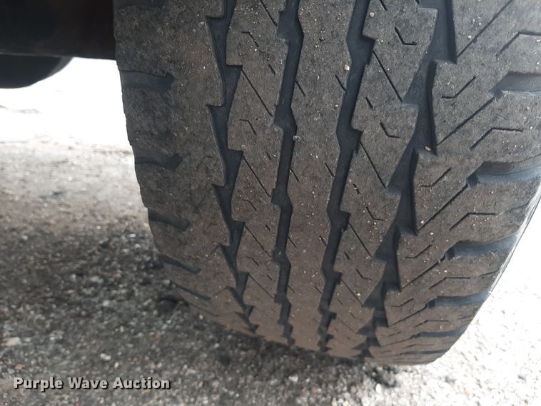 image for item LX9989 2000 Ford E350  van