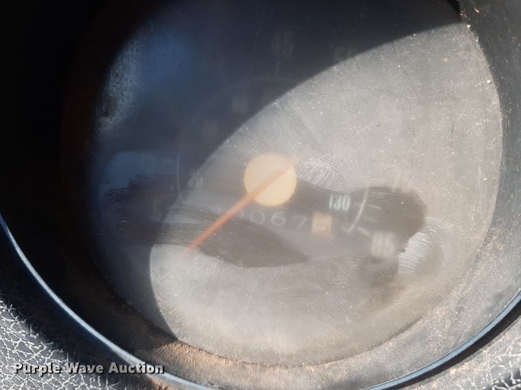 image for item LY9005 1980 GMC 7000  refuse truck