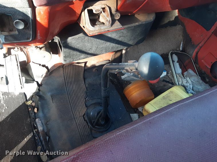 image for item LY9005 1980 GMC 7000  refuse truck