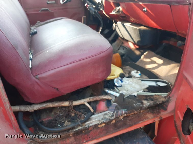 image for item LY9005 1980 GMC 7000  refuse truck