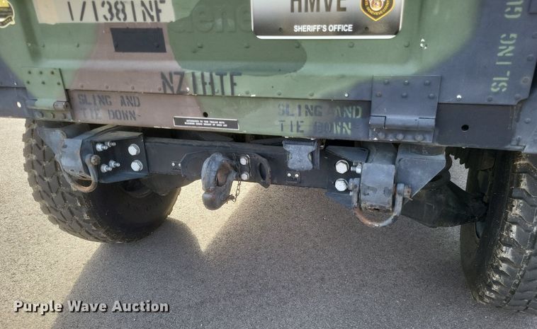 image for item MI9874 1986 Am General Humvee  SUV