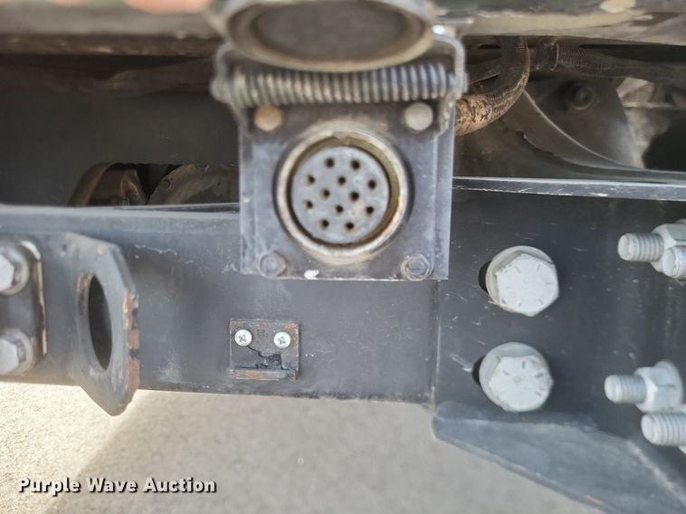 image for item MI9874 1986 Am General Humvee  SUV