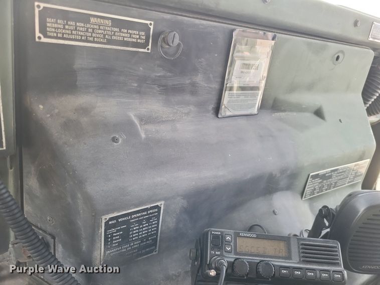 image for item MI9874 1986 Am General Humvee  SUV