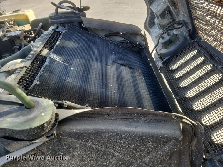 image for item MI9874 1986 Am General Humvee  SUV