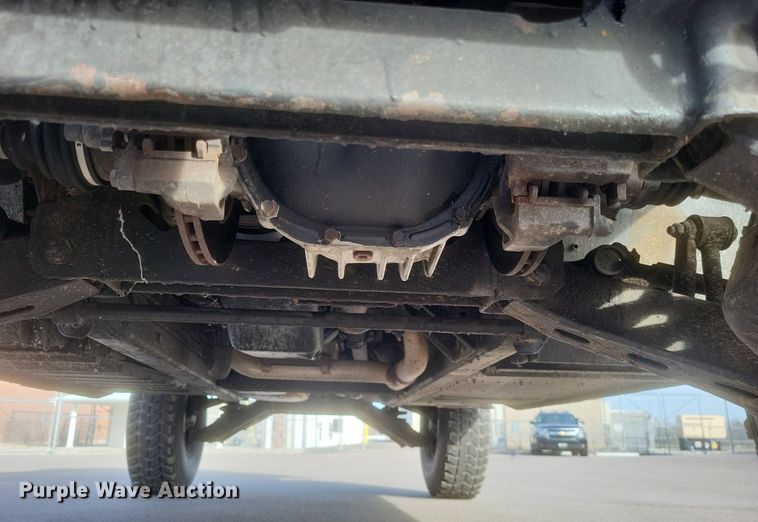 image for item MI9874 1986 Am General Humvee  SUV