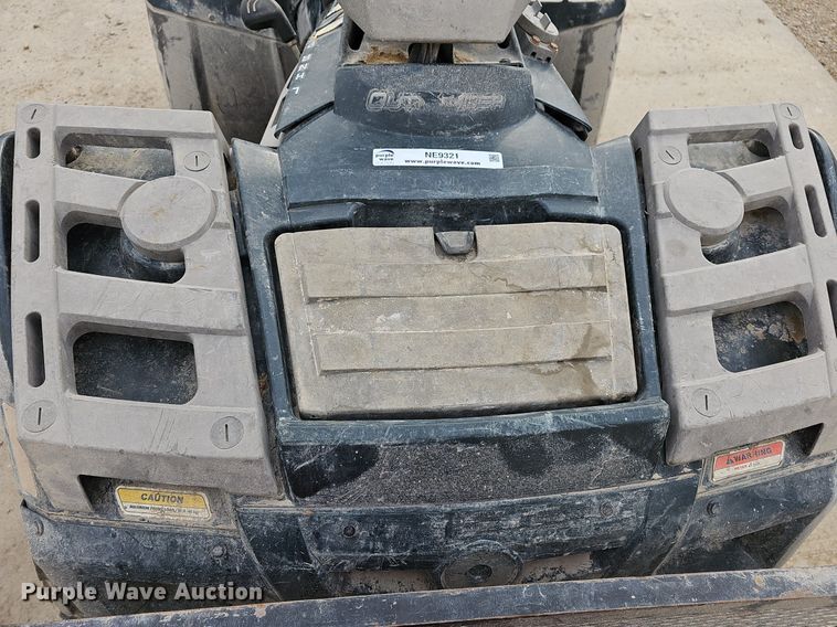 image for item NE9321 2004 Bombardier 7929  ATV