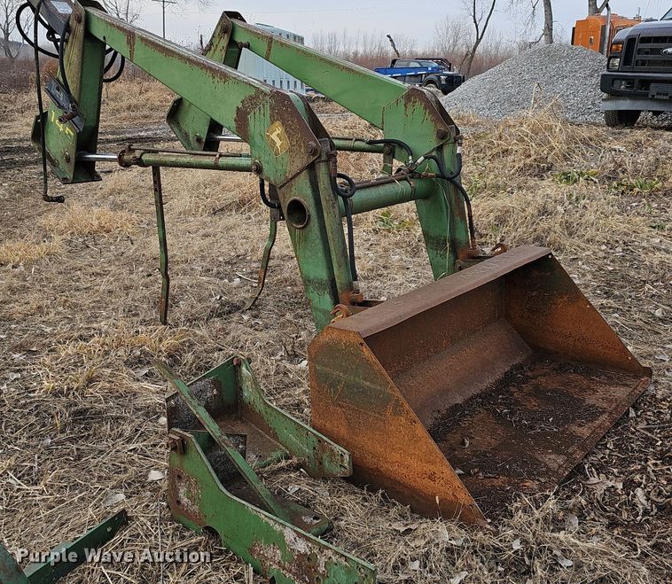 image for item NE9322 John Deere 145  loader