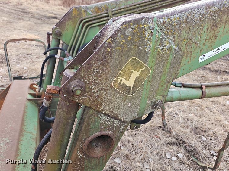 image for item NE9322 John Deere 145  loader