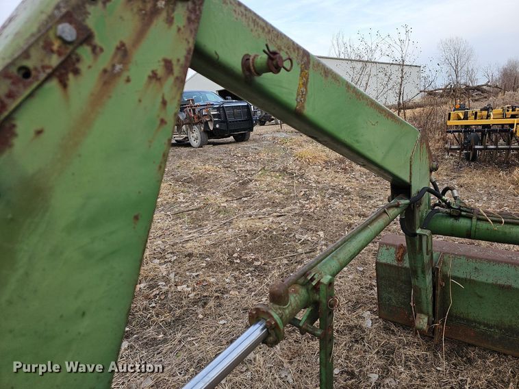 image for item NE9322 John Deere 145  loader