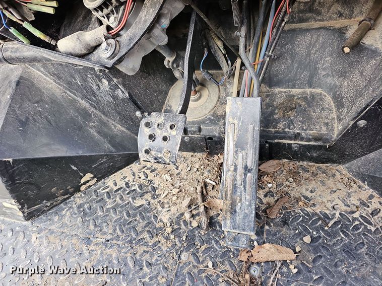 image for item NE9323 2011 Kawasaki  KAF620M utility vehicle