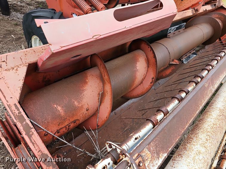 image for item NE9343 1982 Hesston 6450  swather / windrower