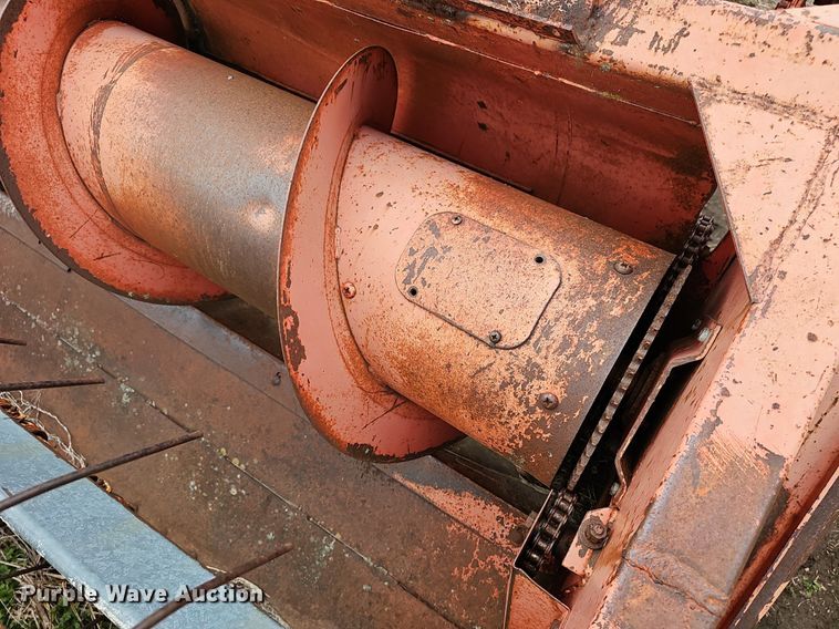 image for item NE9343 1982 Hesston 6450  swather / windrower