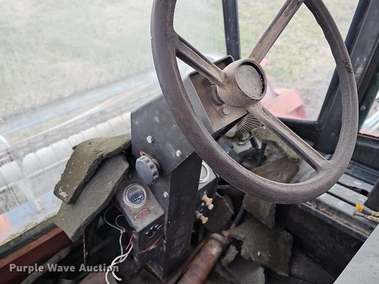 image for item NE9343 1982 Hesston 6450  swather / windrower