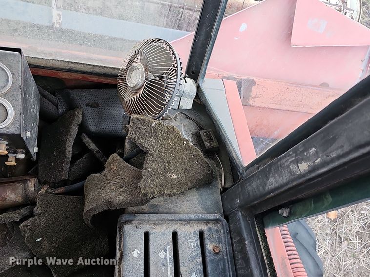 image for item NE9343 1982 Hesston 6450  swather / windrower