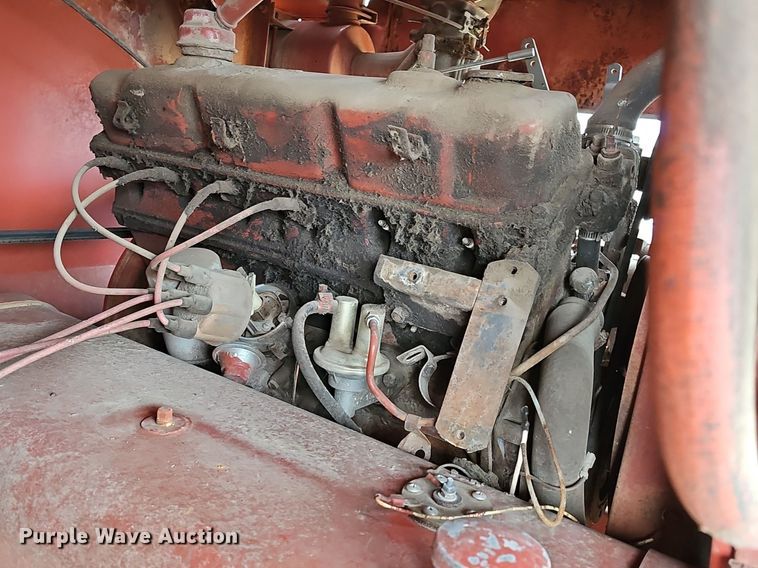 image for item NE9343 1982 Hesston 6450  swather / windrower