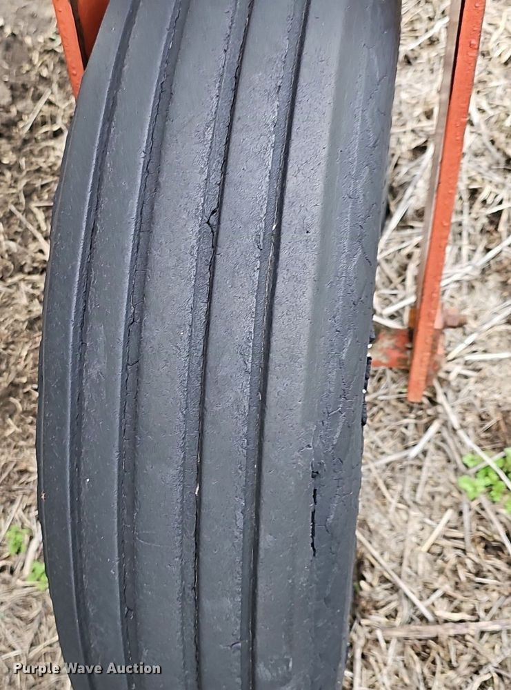 image for item NE9343 1982 Hesston 6450  swather / windrower