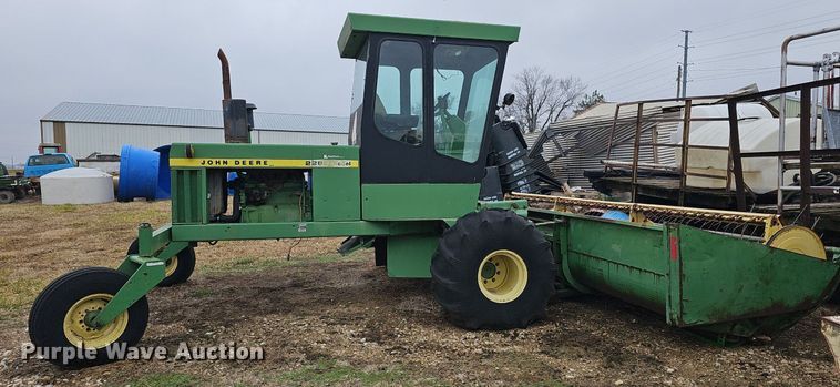 image for item NE9344 1981 John Deere 2280  swather / windrower