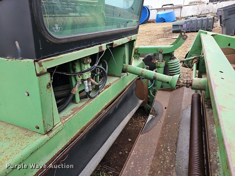 image for item NE9344 1981 John Deere 2280  swather / windrower