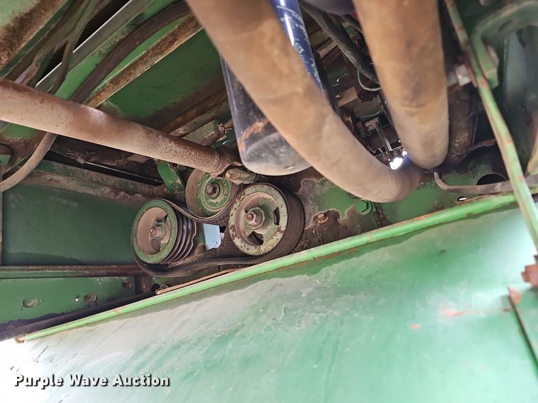 image for item NE9344 1981 John Deere 2280  swather / windrower