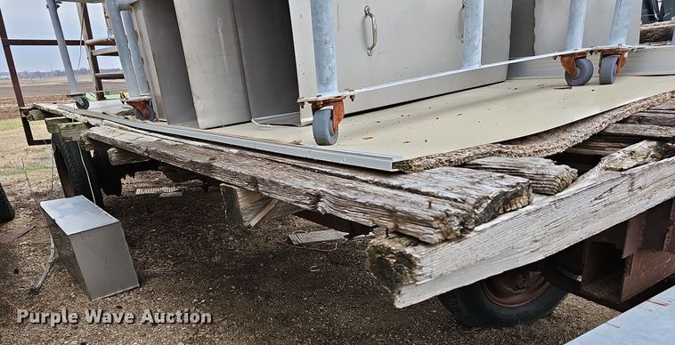 image for item NE9346 Hay wagon