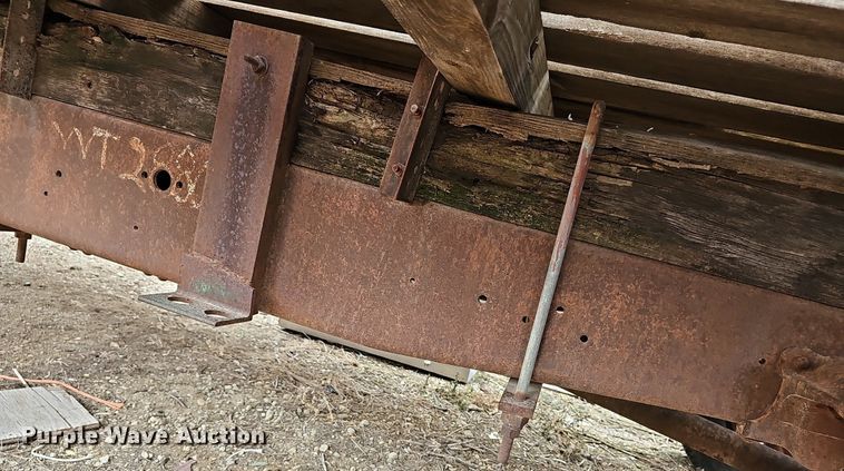 image for item NE9346 Hay wagon