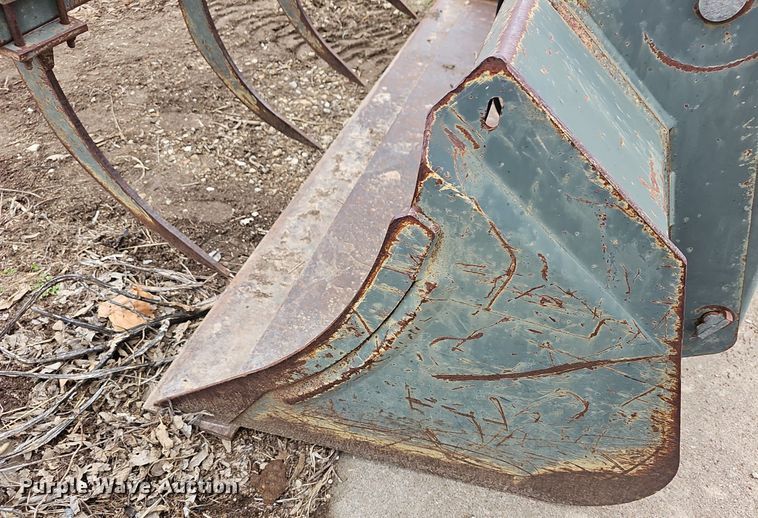 image for item NE9347 Maxi Grapple  grapple bucket