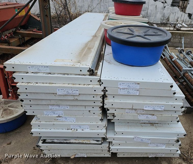 image for item NE9348 (28) garage door panels