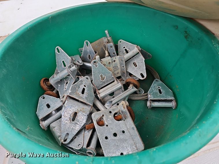 image for item NE9348 (28) garage door panels