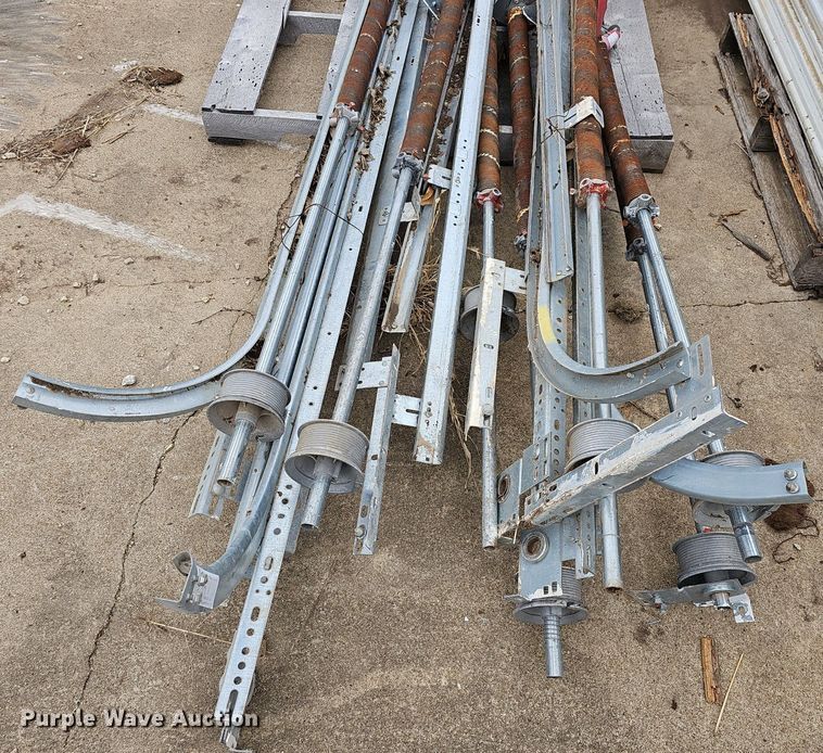 image for item NE9348 (28) garage door panels