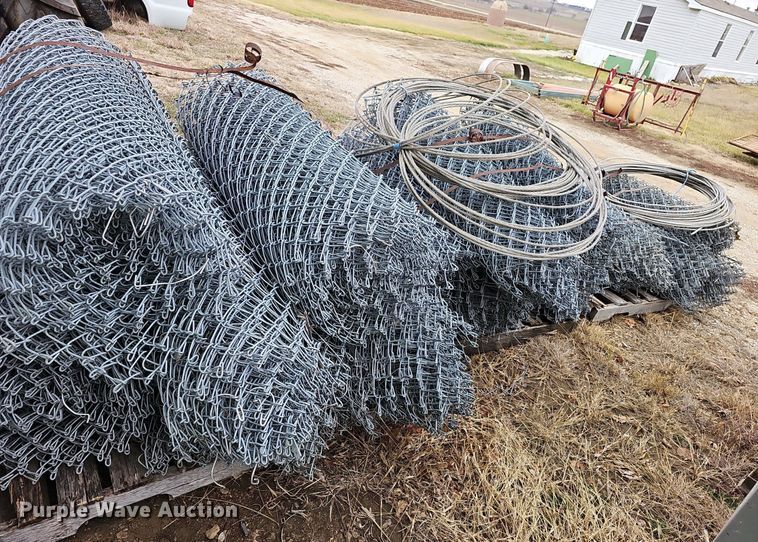 image for item NE9352 Chain link fencing