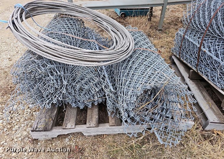 image for item NE9352 Chain link fencing