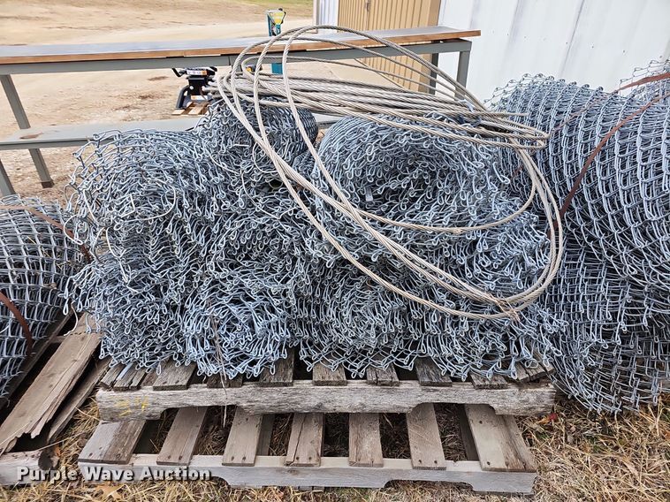 image for item NE9352 Chain link fencing
