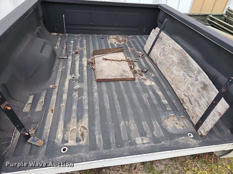 image for item NE9359 Pickup truck bed
