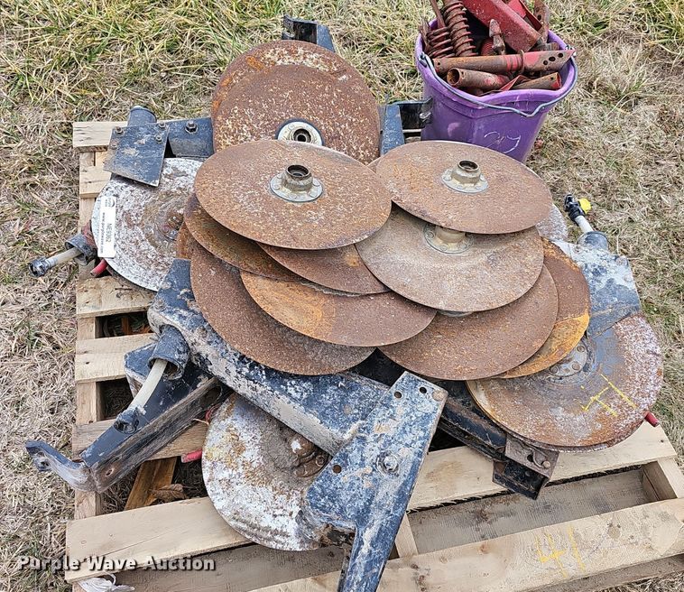 image for item NE9362 Planter parts