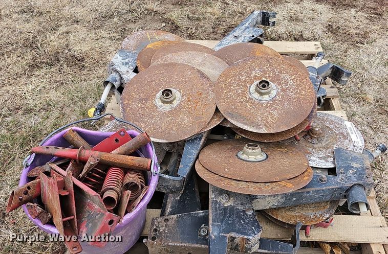 image for item NE9362 Planter parts