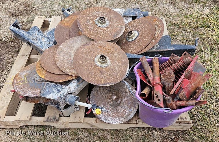 image for item NE9362 Planter parts