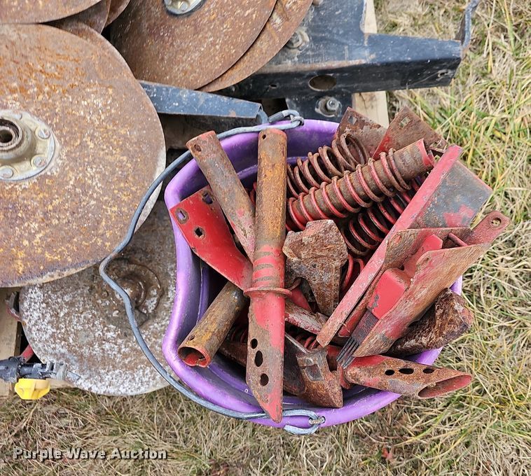 image for item NE9362 Planter parts