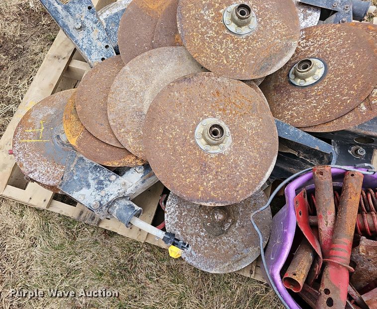 image for item NE9362 Planter parts