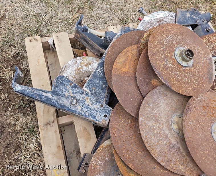 image for item NE9362 Planter parts