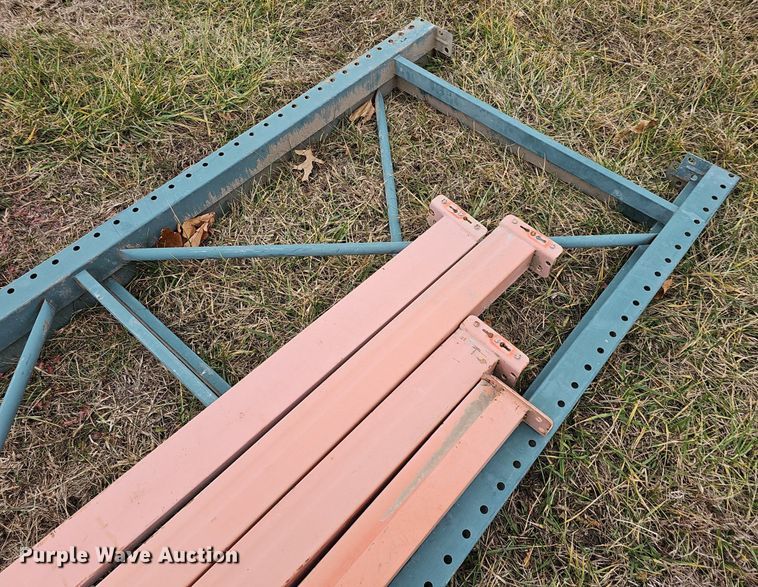 image for item NE9365 Pallet racking