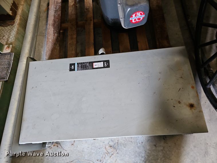 image for item NE9376 Irrigation pump system