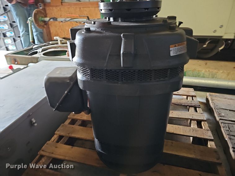 image for item NE9376 Irrigation pump system