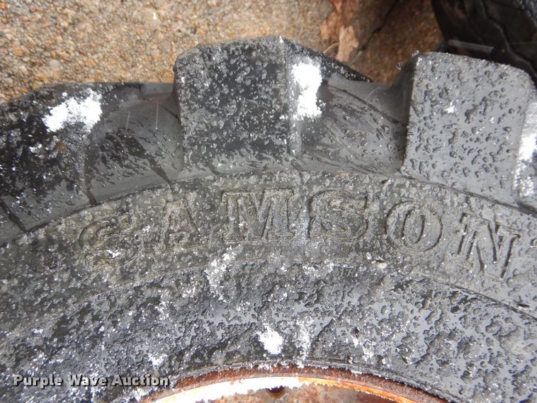 image for item NE9382 Used tires and wheels