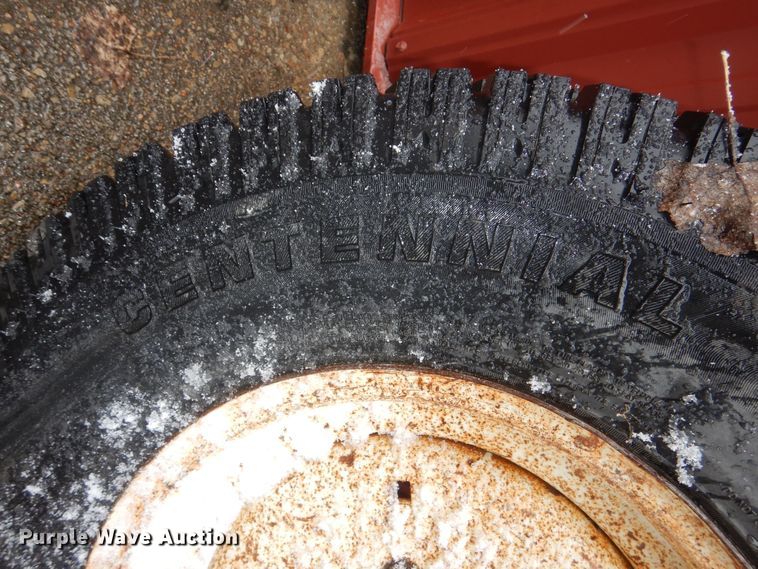 image for item NE9382 Used tires and wheels