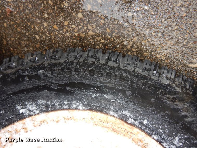 image for item NE9382 Used tires and wheels