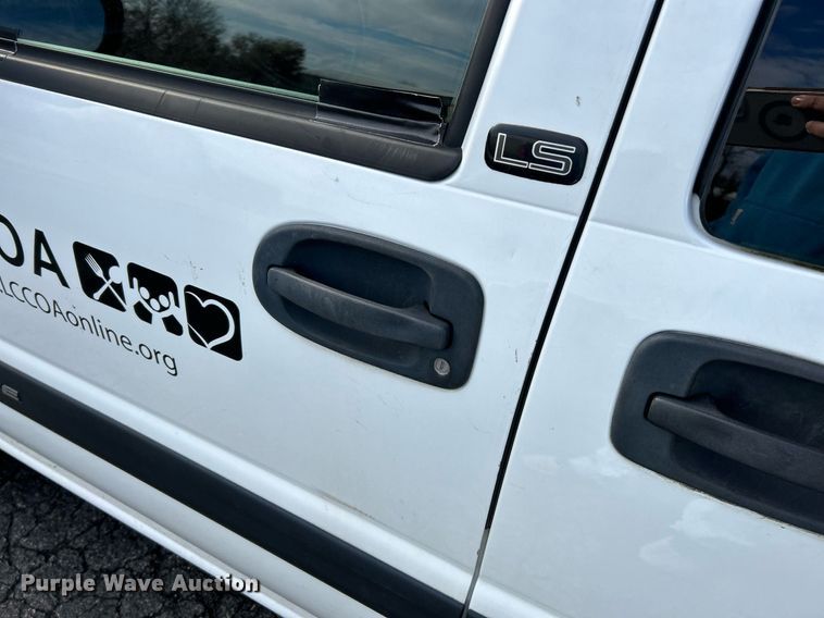 image for item NE9680 2003 Chevrolet Venture  van