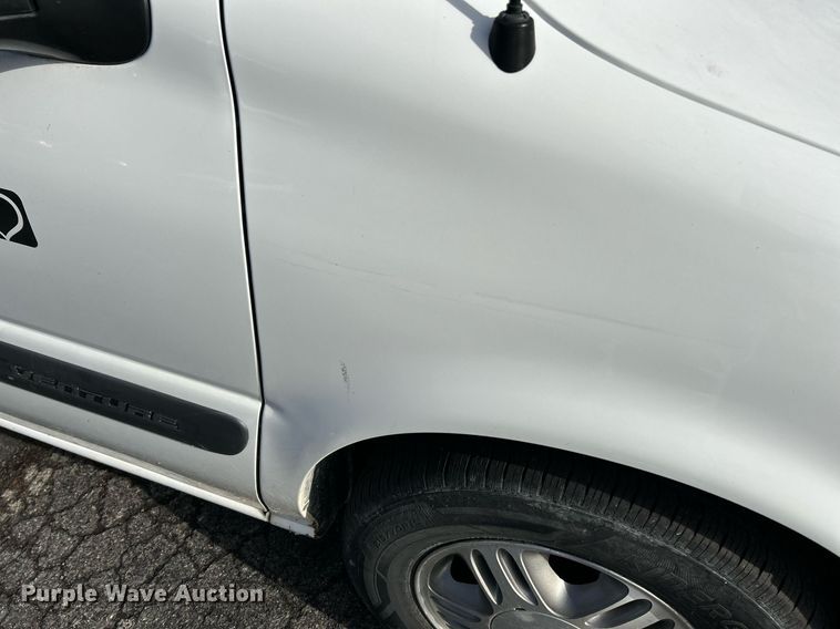 image for item NE9680 2003 Chevrolet Venture  van