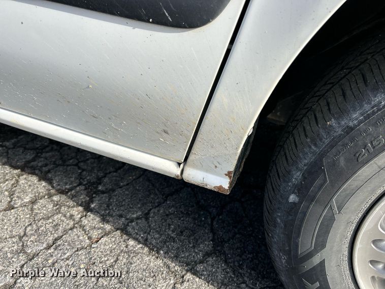 image for item NE9680 2003 Chevrolet Venture  van